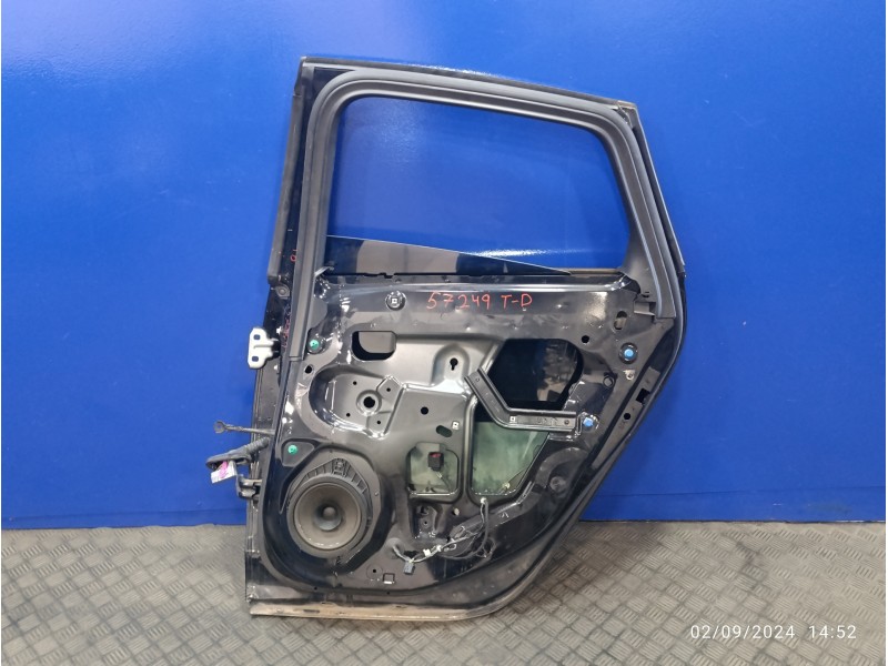 Recambio de puerta trasera derecha para opel astra j lim. 2.0 16v cdti referencia OEM IAM   