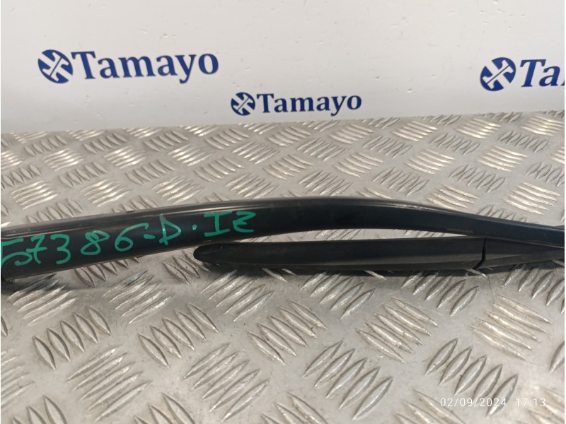 Recambio de brazo limpia delantero izquierdo para toyota rav4 referencia OEM IAM   