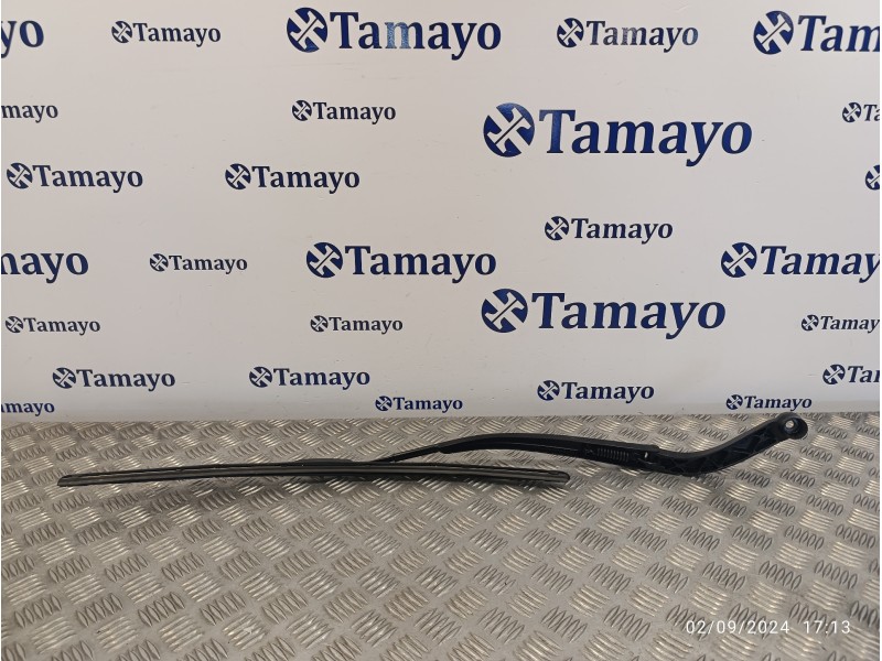 Recambio de brazo limpia delantero izquierdo para toyota rav4 referencia OEM IAM   