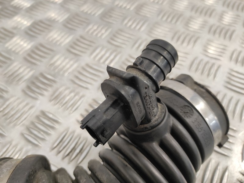 Recambio de tubo para opel astra j lim. 2.0 16v cdti referencia OEM IAM 1039888S01  1039889S01