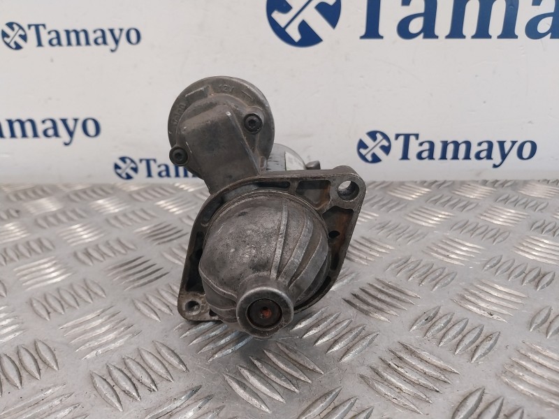 Recambio de motor arranque para opel corsa c referencia OEM IAM 55561503  