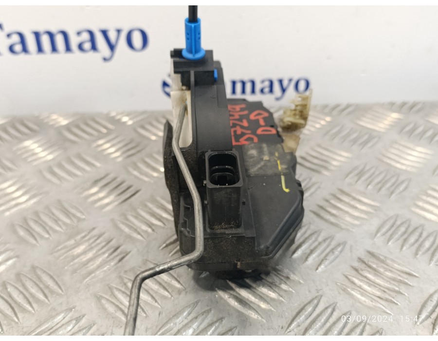 Recambio de cerradura puerta delantera derecha para opel astra j lim. 2.0 16v cdti referencia OEM IAM 3023880R  