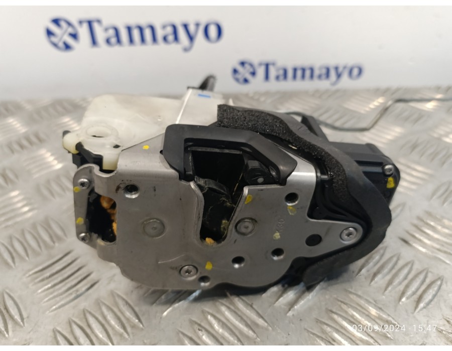 Recambio de cerradura puerta delantera derecha para opel astra j lim. 2.0 16v cdti referencia OEM IAM 3023880R  