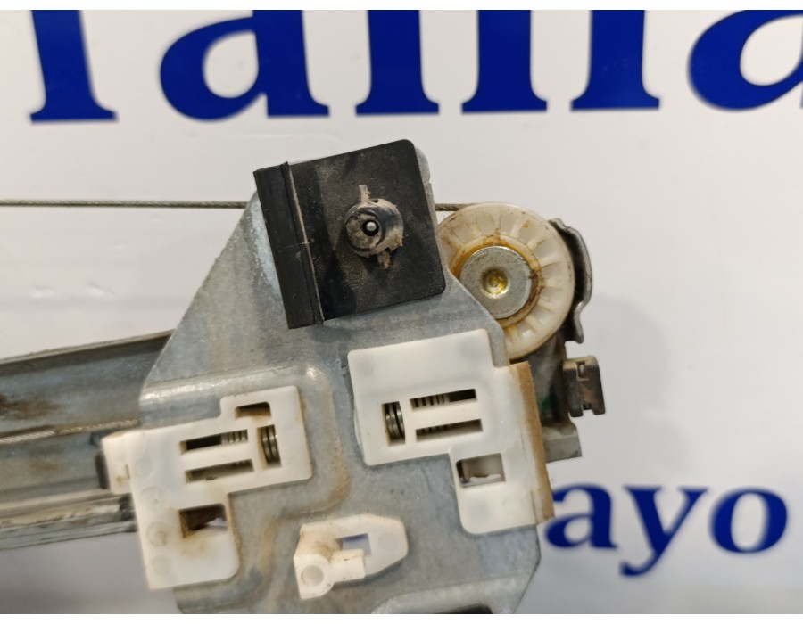 Recambio de elevalunas trasero izquierdo para dacia lodgy 1.2 16v tce cat referencia OEM IAM 128001472B 9030318C 9030318C