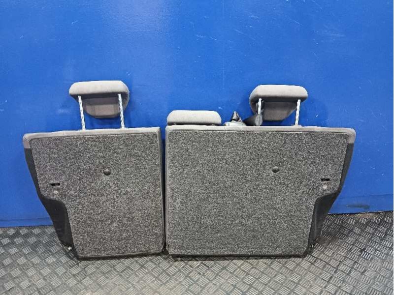 Recambio de asientos traseros para seat ibiza (6j5) referencia OEM IAM   