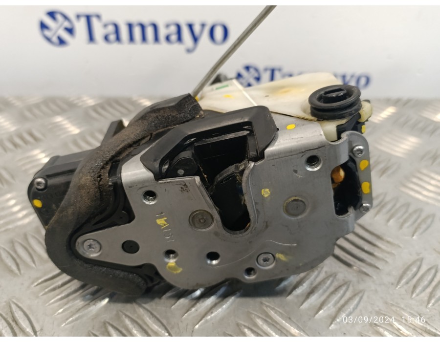 Recambio de cerradura puerta trasera izquierda para opel astra j lim. 2.0 16v cdti referencia OEM IAM 3023881LH2  