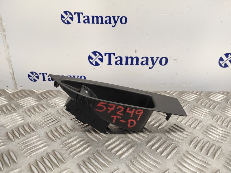 Recambio de mando elevalunas trasero derecho para opel astra j lim. 2.0 16v cdti referencia OEM IAM 13258640  