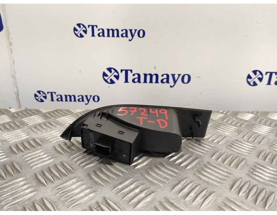 Recambio de mando elevalunas trasero derecho para opel astra j lim. 2.0 16v cdti referencia OEM IAM 13258640  