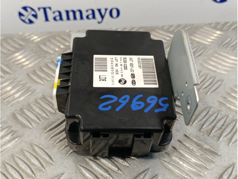 Recambio de modulo electronico para hyundai i30 fastback 1.4 tgdi cat referencia OEM IAM 95300G3000  