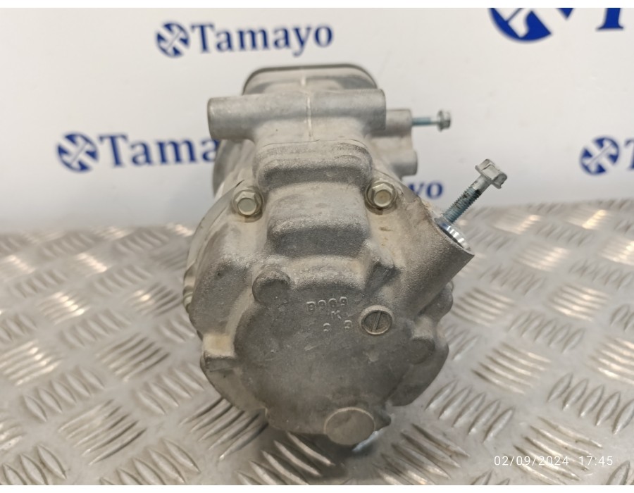 Recambio de compresor aire acondicionado para toyota rav4 referencia OEM IAM 0424001101  ESB27C