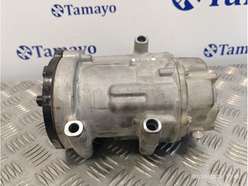 Recambio de compresor aire acondicionado para toyota rav4 referencia OEM IAM 0424001101  ESB27C