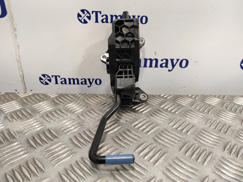 Recambio de pedal acelerador para toyota rav4 referencia OEM IAM 7811033141  2701001040