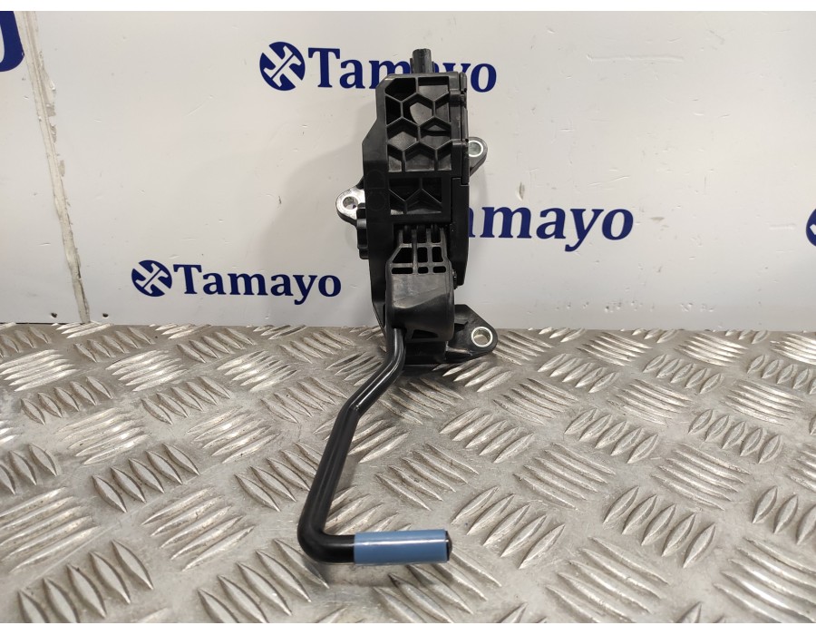 Recambio de pedal acelerador para toyota rav4 referencia OEM IAM 7811033141  2701001040