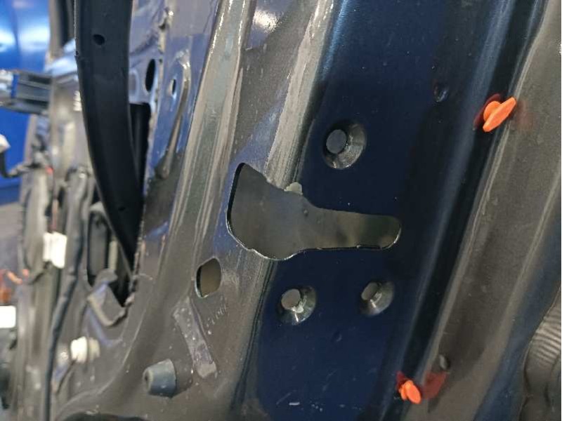 Recambio de puerta trasera derecha para nissan pathfinder (r51) referencia OEM IAM   