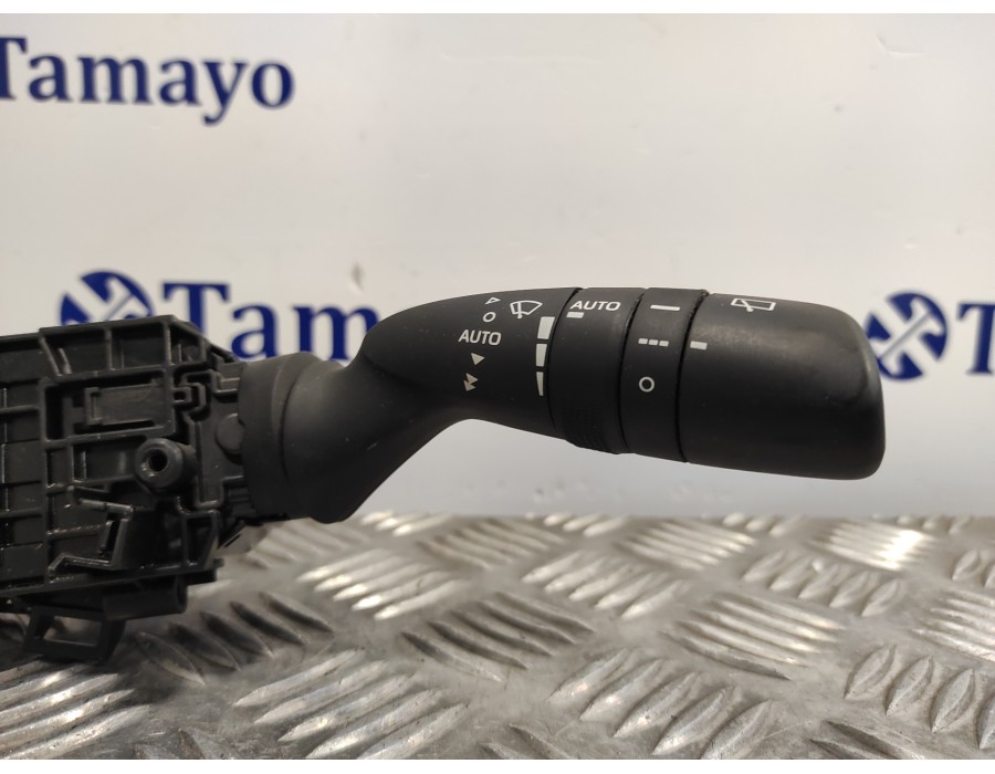 Recambio de mando multifuncion para toyota rav4 referencia OEM IAM 4220017L021  3340017J781