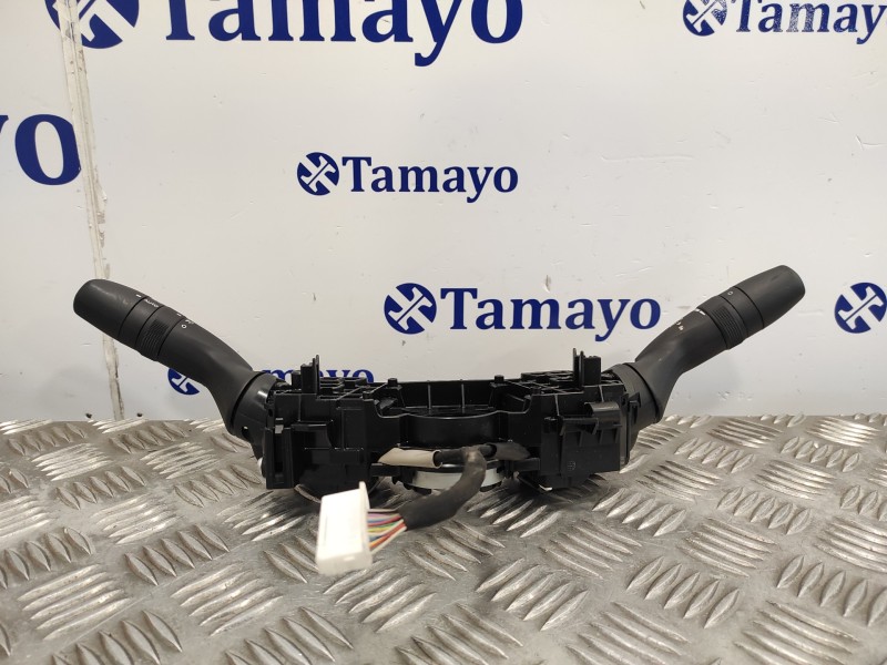 Recambio de mando multifuncion para toyota rav4 referencia OEM IAM 4220017L021  3340017J781
