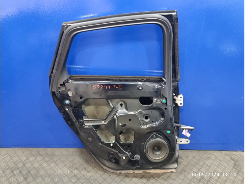 Recambio de puerta trasera izquierda para opel astra j lim. 2.0 16v cdti referencia OEM IAM   