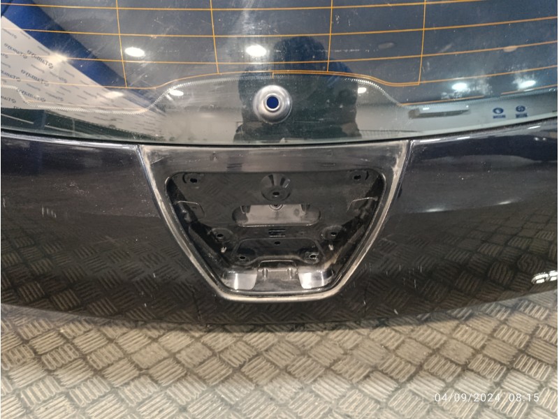 Recambio de porton trasero para opel astra j lim. 2.0 16v cdti referencia OEM IAM   