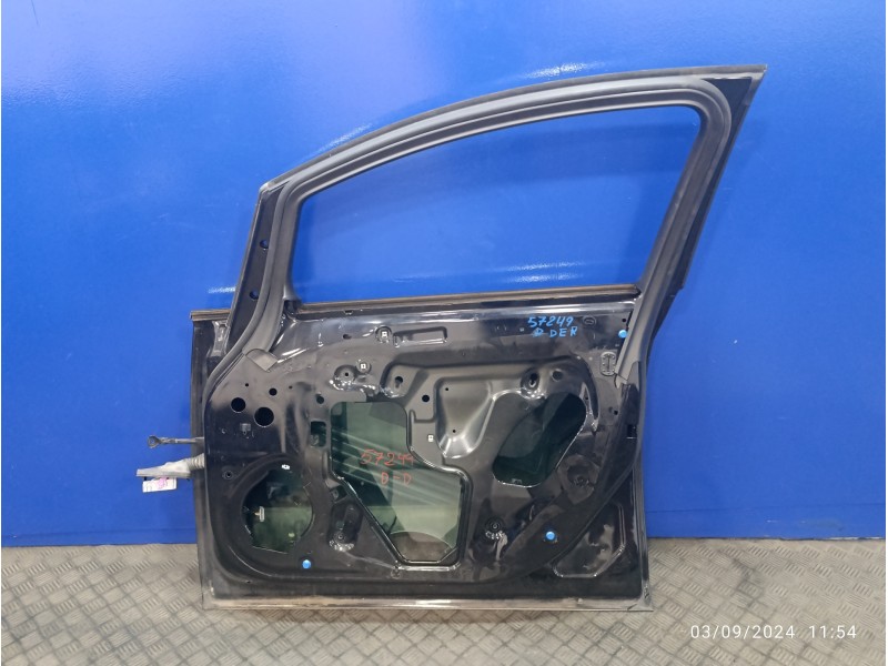 Recambio de puerta delantera derecha para opel astra j lim. 2.0 16v cdti referencia OEM IAM   