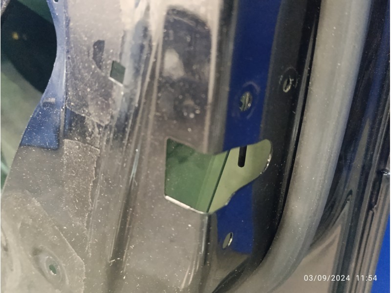Recambio de puerta delantera derecha para opel astra j lim. 2.0 16v cdti referencia OEM IAM   
