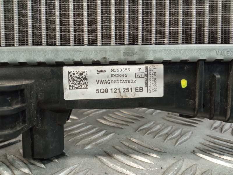 Recambio de radiador agua para seat leon st (5f8) referencia OEM IAM 5Q0121251EB RM2065 M153359