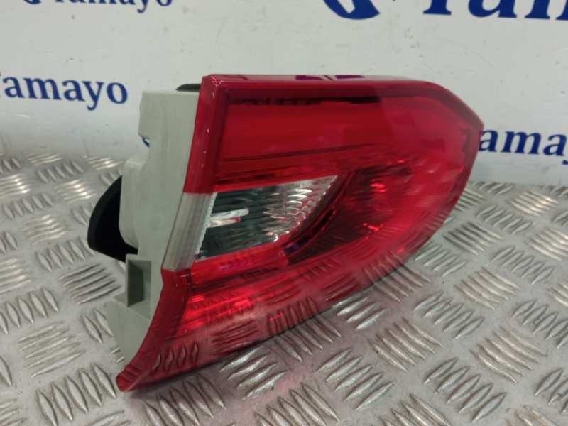 Recambio de piloto trasero derecho interior para peugeot 308 sw referencia OEM IAM 9678094880  