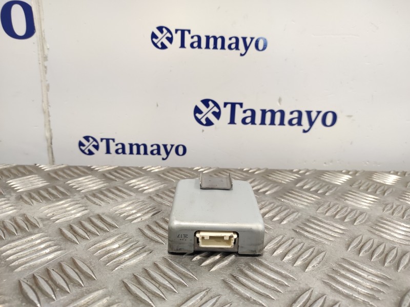 Recambio de modulo electronico para toyota rav4 referencia OEM IAM 8657242051  1669001230