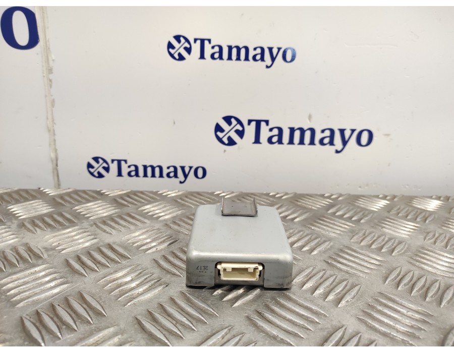Recambio de modulo electronico para toyota rav4 referencia OEM IAM 8657242051  1669001230