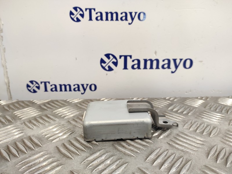 Recambio de modulo electronico para toyota rav4 referencia OEM IAM 8657242051  1669001230