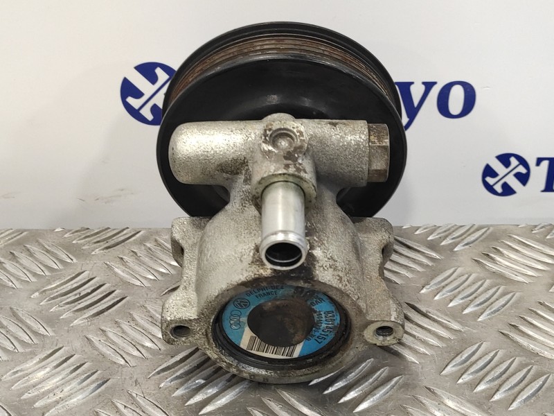 Recambio de bomba direccion para seat ibiza (6k1) 1.4 referencia OEM IAM 030145157  26046395WB