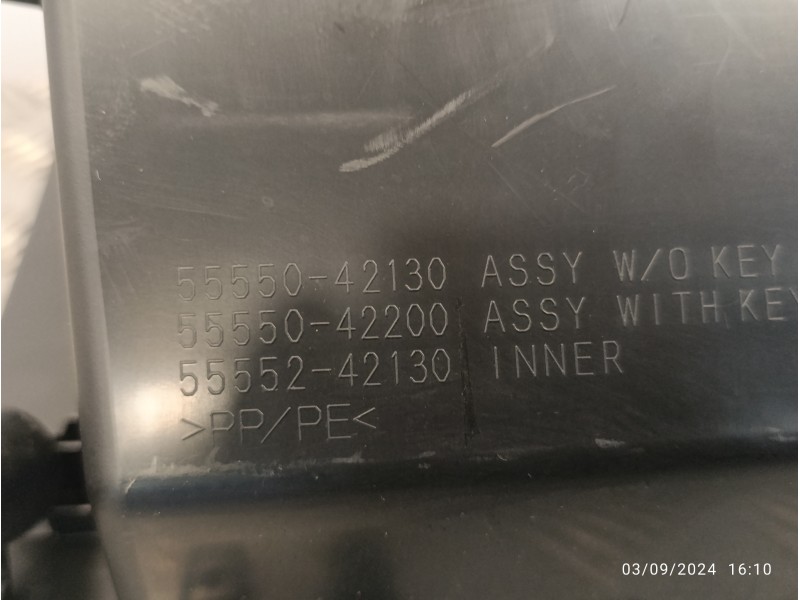 Recambio de guantera para toyota rav4 referencia OEM IAM 5555042130 5555242130 5555042200