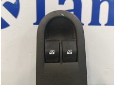 Recambio de mando elevalunas delantero izquierdo para renault megane ii berlina 3p 1.9 dci diesel fap referencia OEM IAM 1560180 2