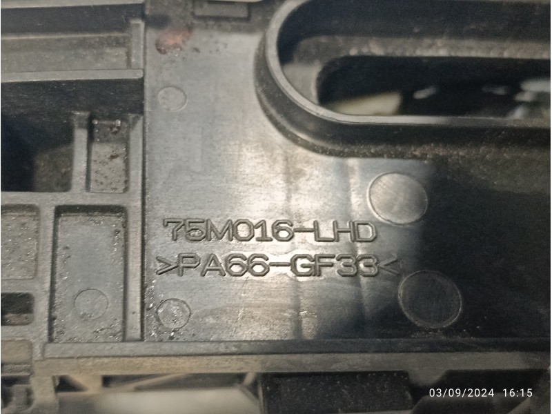 Recambio de palanca cambio para toyota rav4 referencia OEM IAM 75M016LHD 75G892LHD 76L816LH