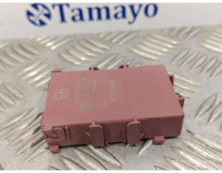 Recambio de modulo electronico para toyota rav4 referencia OEM IAM 8911142090  A3C05381701
