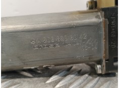 Recambio de motor elevalunas trasero derecho para mercedes-benz clase c (w203) berlina referencia OEM IAM A2038203042 104047XXX  2