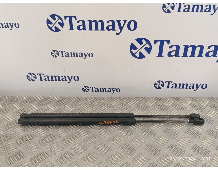 Recambio de amortiguadores maletero / porton para toyota corolla verso (r1) 2.0 turbodiesel cat referencia OEM IAM 689600F010  