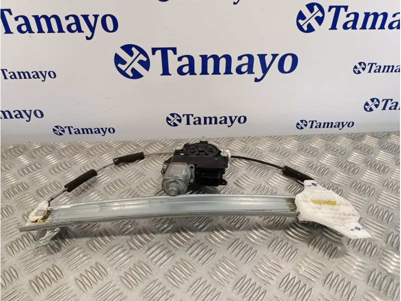 Recambio de elevalunas delantero izquierdo para hyundai i20 1.2 16v cat referencia OEM IAM 82401C8020  