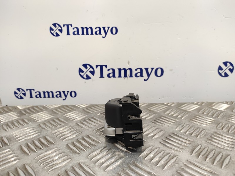 Recambio de maneta interior trasera derecha para toyota rav4 referencia OEM IAM 6927333060  
