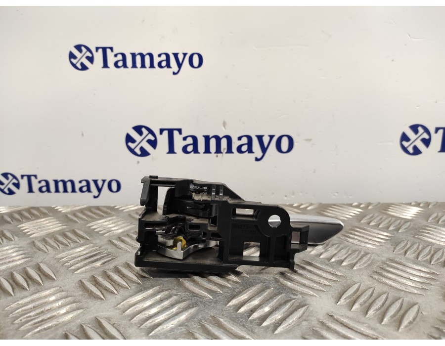Recambio de maneta interior trasera derecha para toyota rav4 referencia OEM IAM 6927333060  