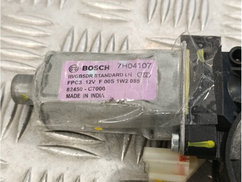 Recambio de elevalunas trasero izquierdo para hyundai i20 1.2 16v cat referencia OEM IAM 83401C7010  82450C7000