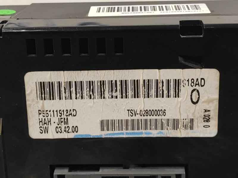 Recambio de mando climatizador para chrysler grand voyager lx referencia OEM IAM P55111918AD  TSV028000036
