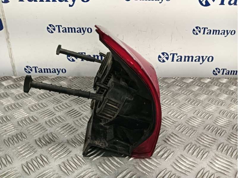 Recambio de piloto trasero izquierdo para dacia logan referencia OEM IAM 085511973LB  