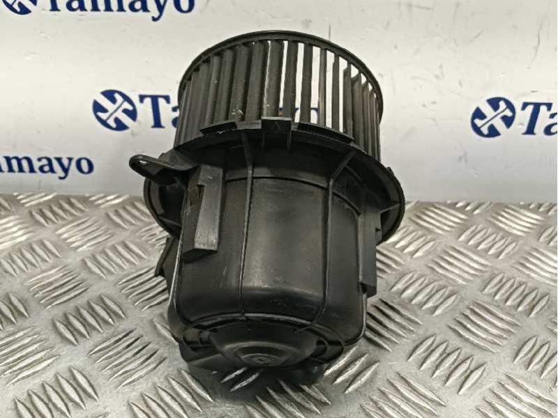 Recambio de motor calefaccion para citroën c4 cactus referencia OEM IAM T4054002  