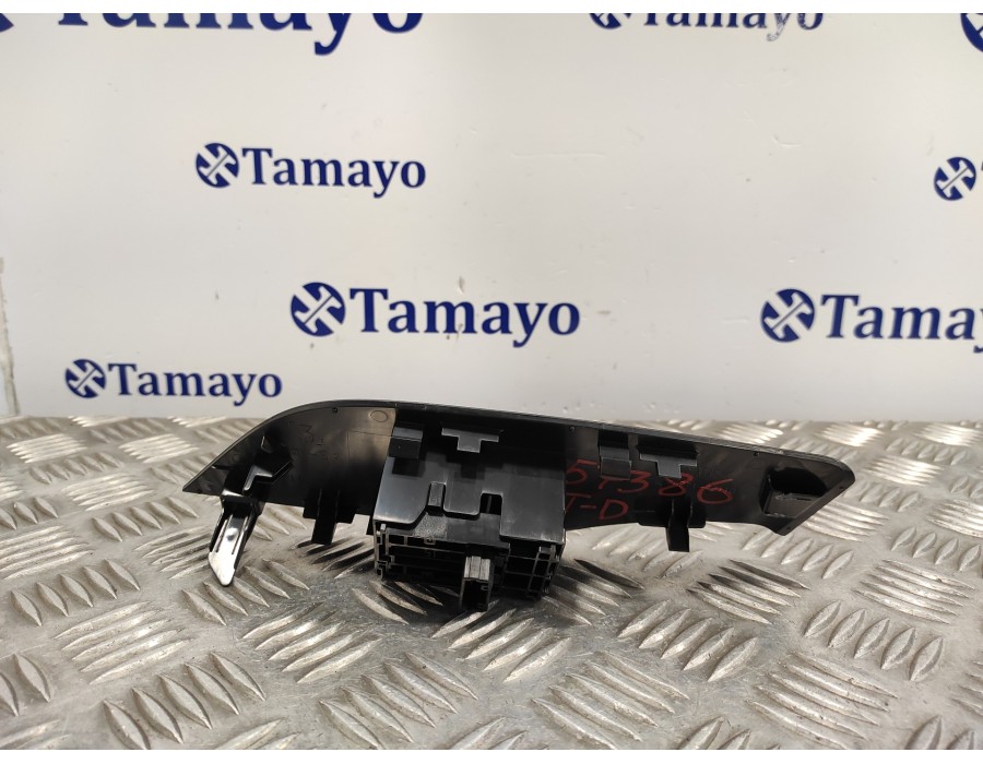 Recambio de mando elevalunas trasero derecho para toyota rav4 referencia OEM IAM 7427142110  