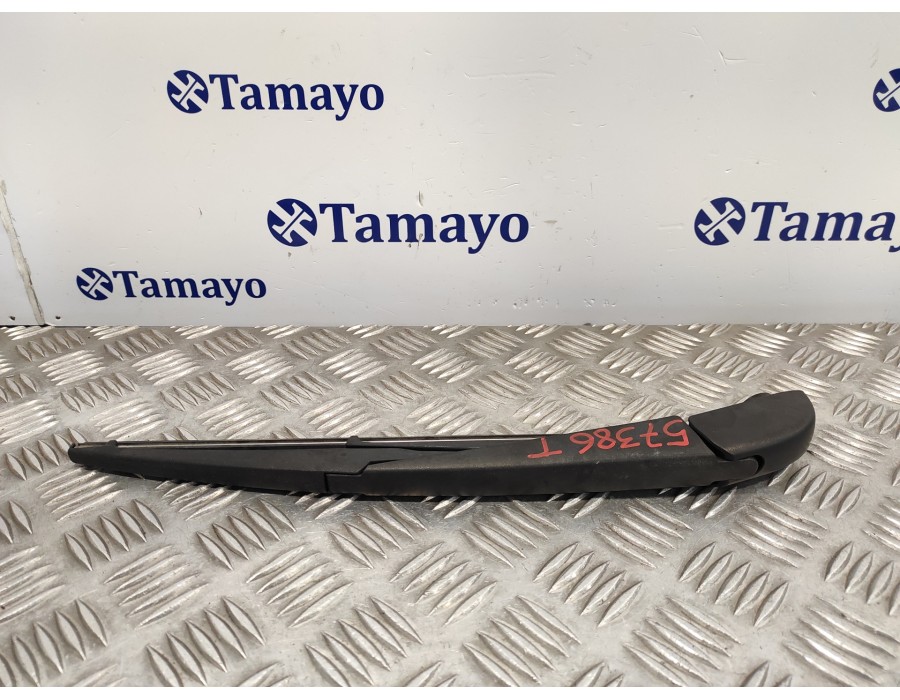 Recambio de brazo limpia trasero para toyota rav4 referencia OEM IAM   