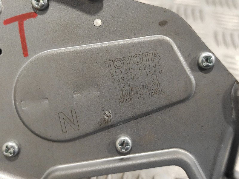 Recambio de motor limpia trasero para toyota rav4 referencia OEM IAM 8513042101  2596003850