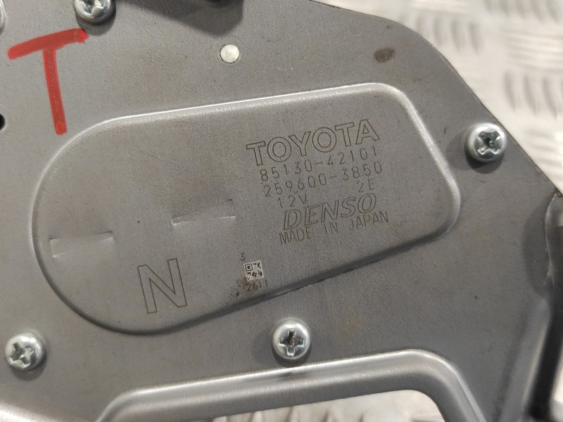 Recambio de motor limpia trasero para toyota rav4 referencia OEM IAM 8513042101  2596003850