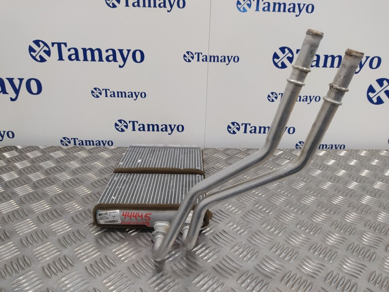 Recambio de radiador calefaccion / aire acondicionado para chrysler grand voyager lx referencia OEM IAM S8041001  