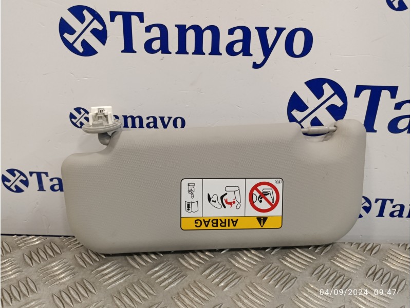 Recambio de parasol derecho para toyota rav4 referencia OEM IAM TW20283000  