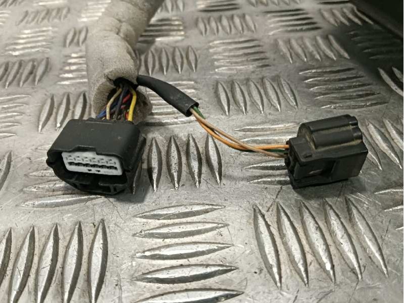 Recambio de retrovisor derecho para nissan pathfinder (r51) referencia OEM IAM 212876104  